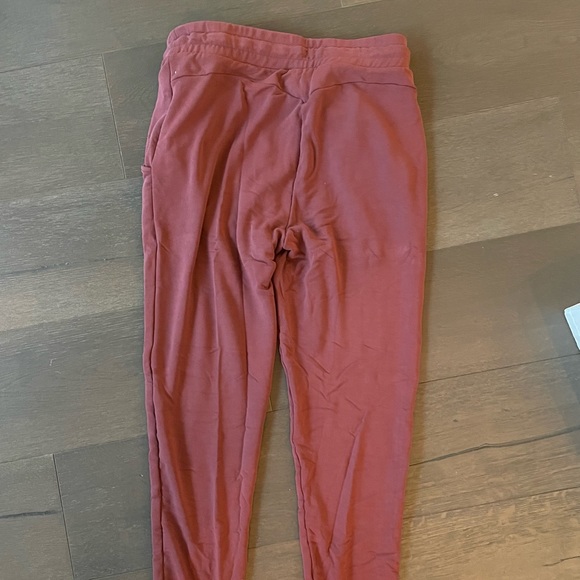Gymshark Pippa Training Joggers - Picture 4 of 4
